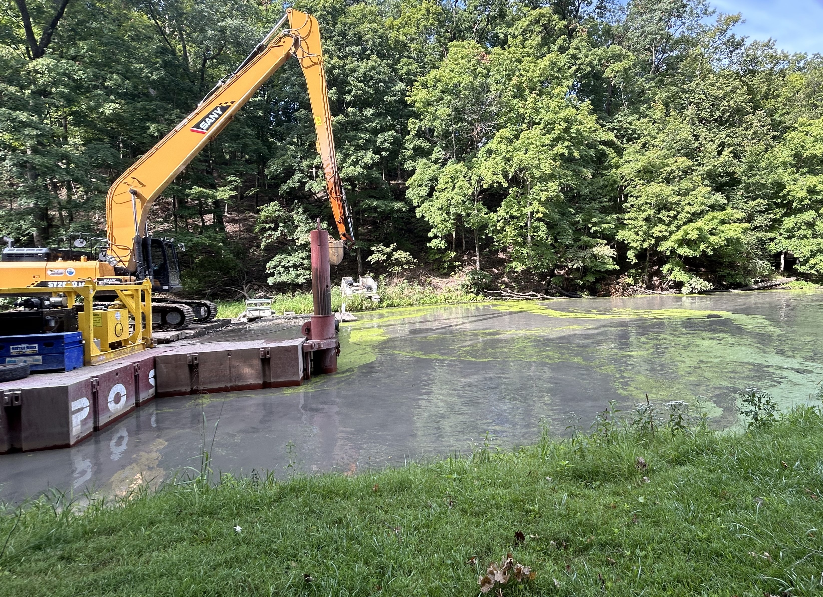 Tanglewood Dredge Scoops Soil and Sediment from Lake